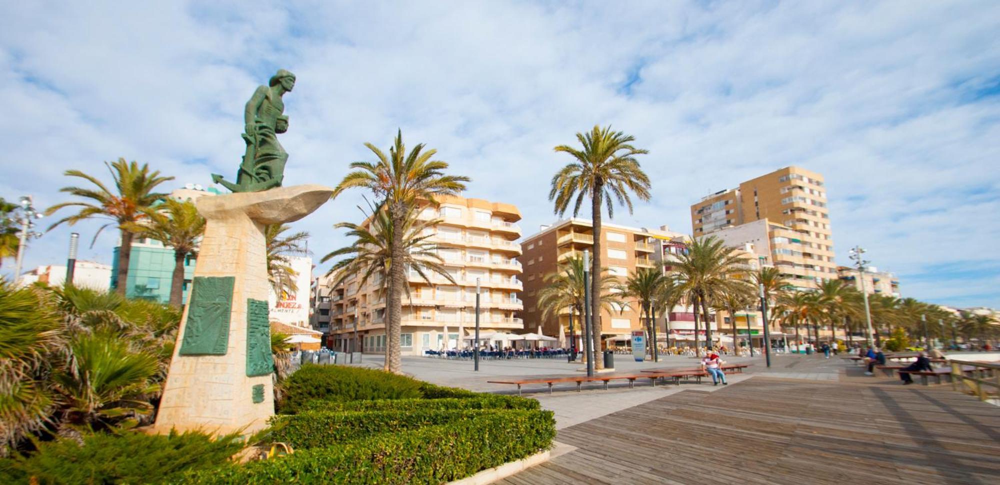 Homely Apartments Blasco Ibanez Torrevieja Luaran gambar
