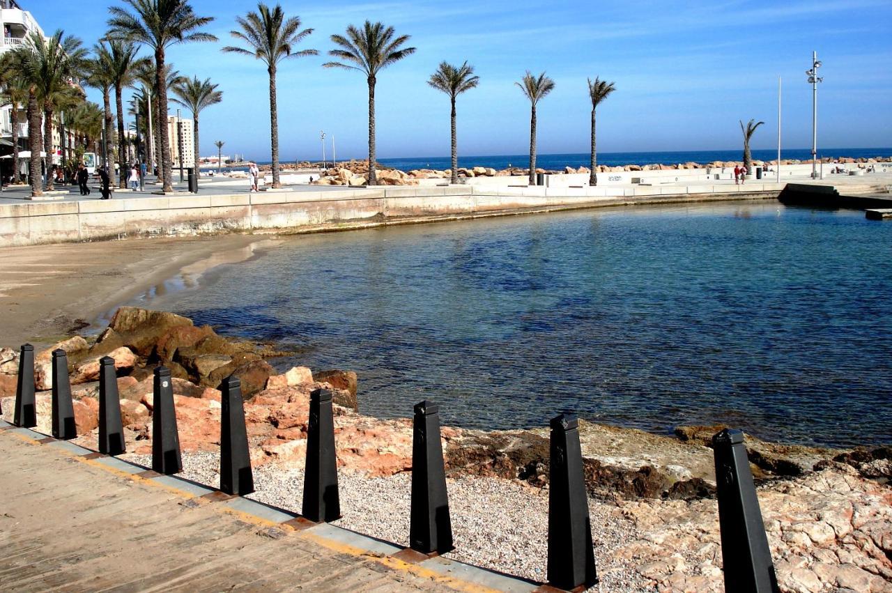 Homely Apartments Blasco Ibanez Torrevieja Luaran gambar