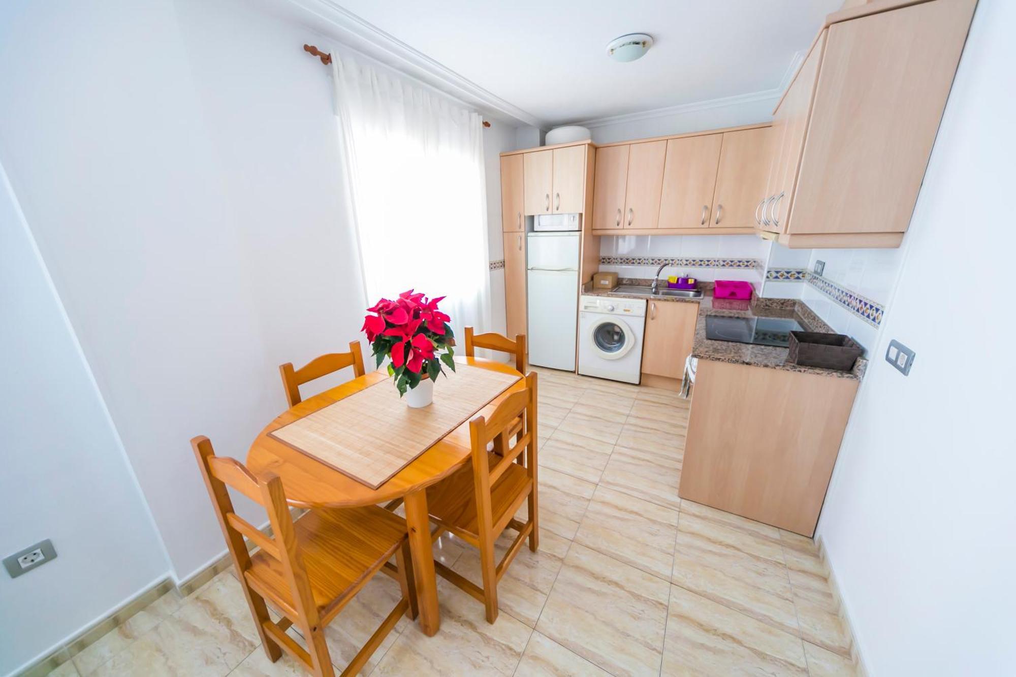 Homely Apartments Blasco Ibanez Torrevieja Luaran gambar